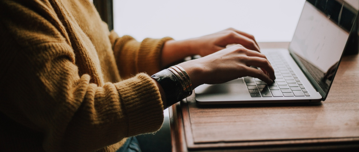 christin-hume-mfB1B1s4sMc-unsplash christin-hume-mfB1B1s4sMc-unsplash