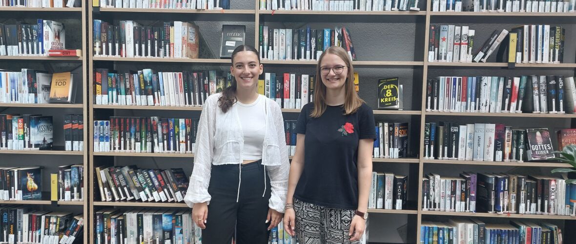 Laura und Mona Laura und Mona