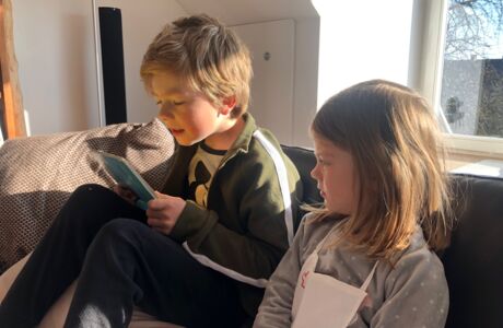 großer Bruder liest vor großer Bruder liest vor
