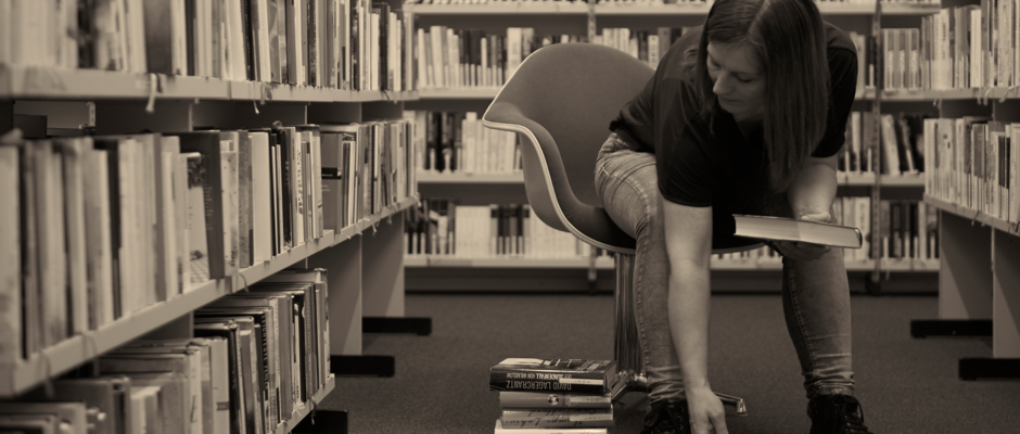 Bibliothek4 Bibliothek4