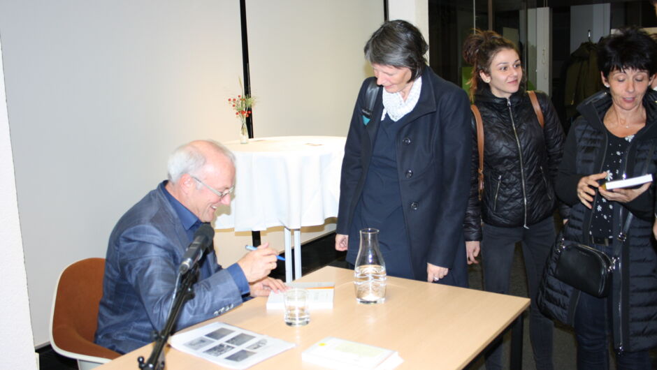 Dr. Haller (35) Dr. Haller (35)