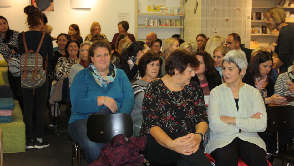 Dr. Haller (9) Dr. Haller (9)