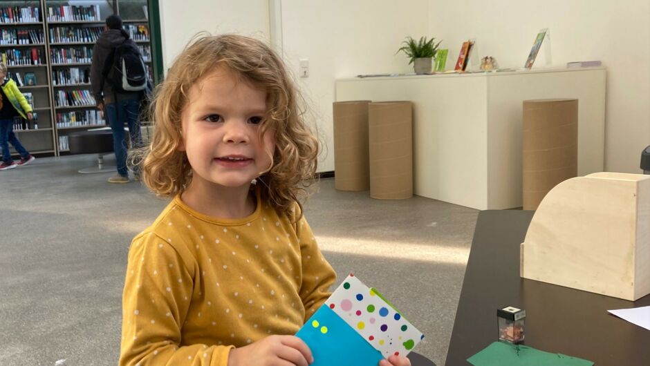 Sommerlesen_Gewinnübergabe_Louisa Sommerlesen_Gewinnübergabe_Louisa