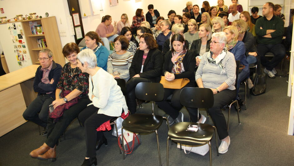 Dr. Haller (20) Dr. Haller (20)