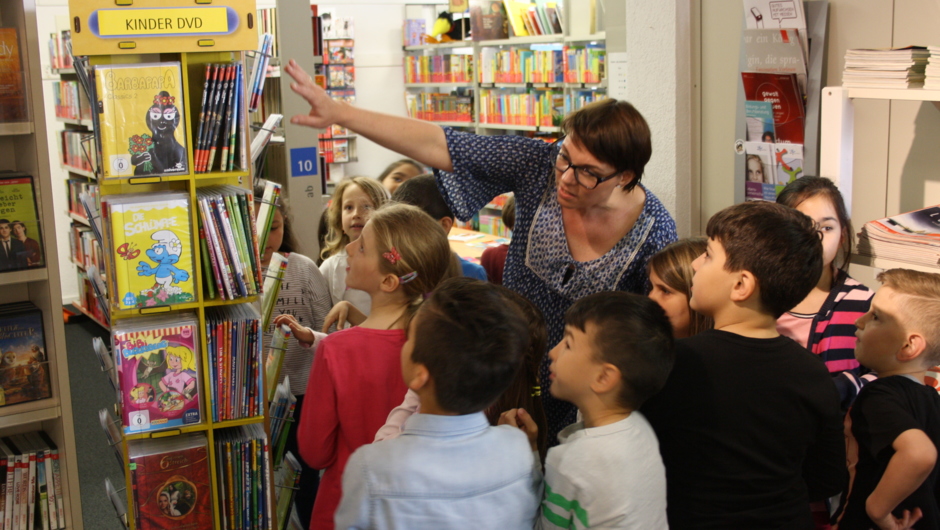 VS Kirchdorf 1a Bibliothekseinführung (9)