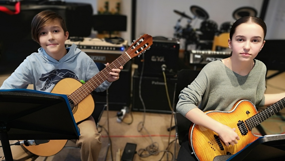 Duo SaLa Duo SaLa