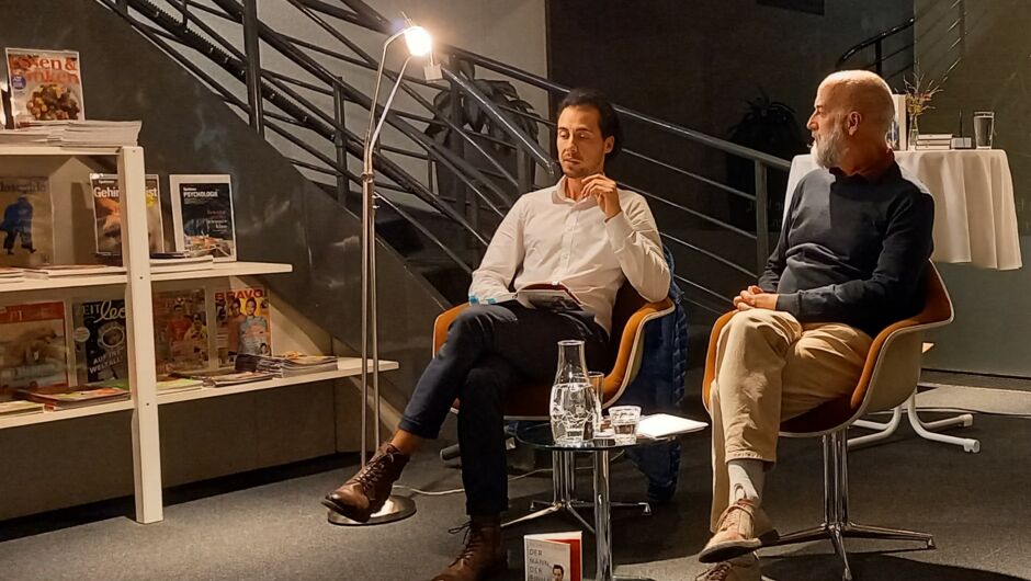 Ricardo Föger1 Ricardo Föger1