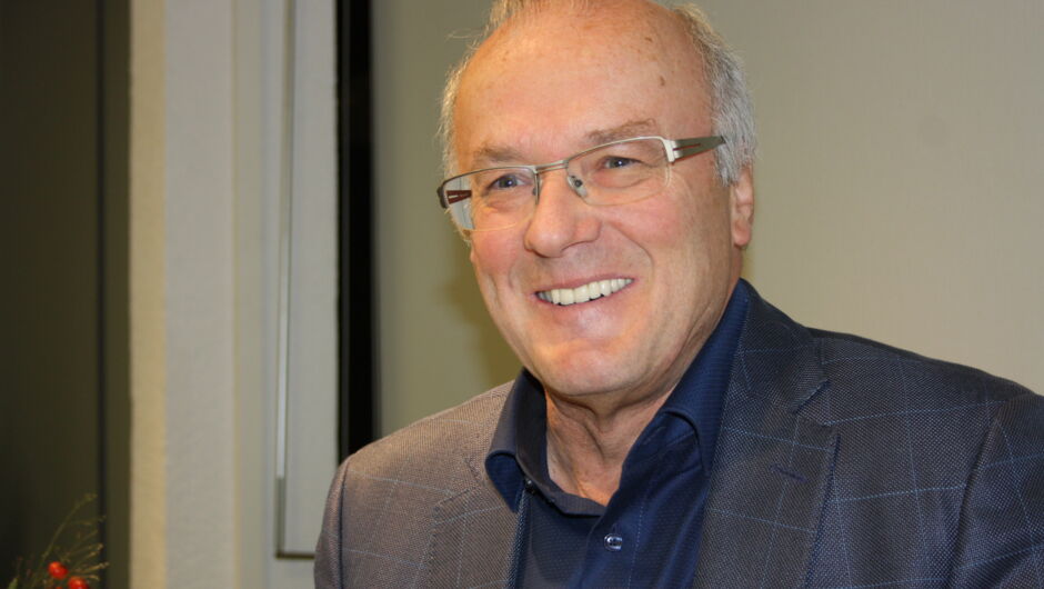 Dr. Haller (14) Dr. Haller (14)